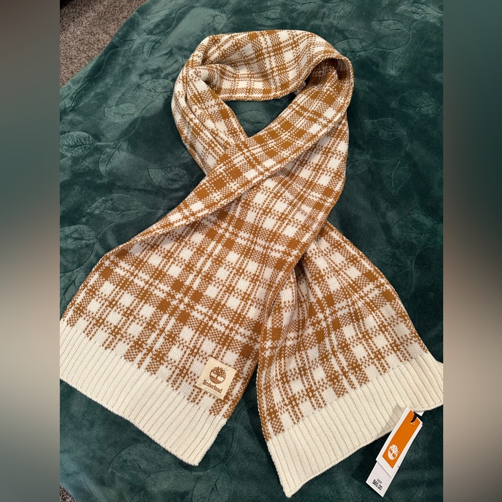 NWT Timberland Tan and Cream Plaid Scarf